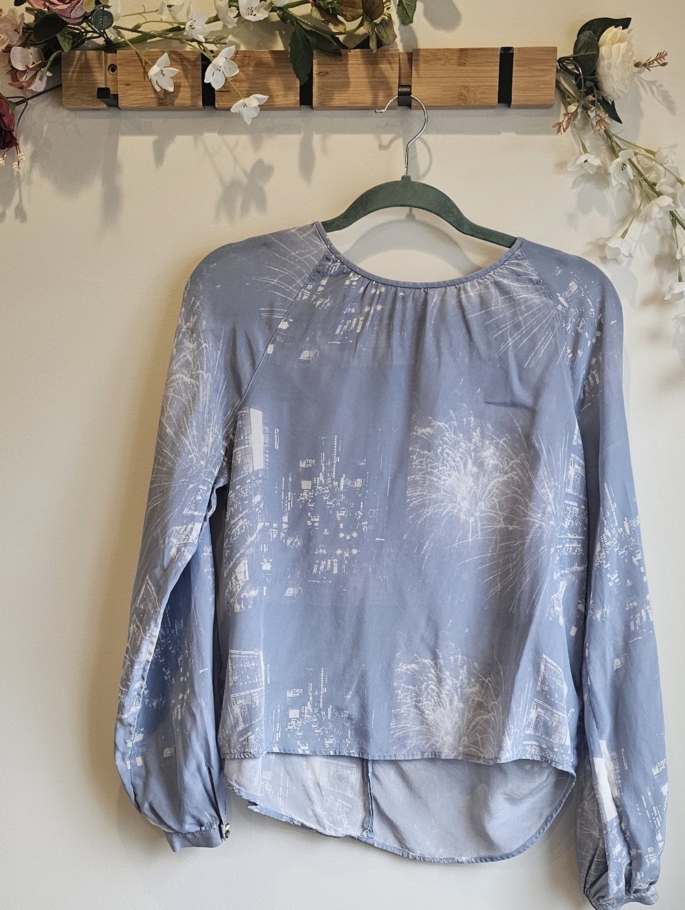Aritzia Babaton 100% Silk Light Blue Printed Long-Sleeve Blouse Size S